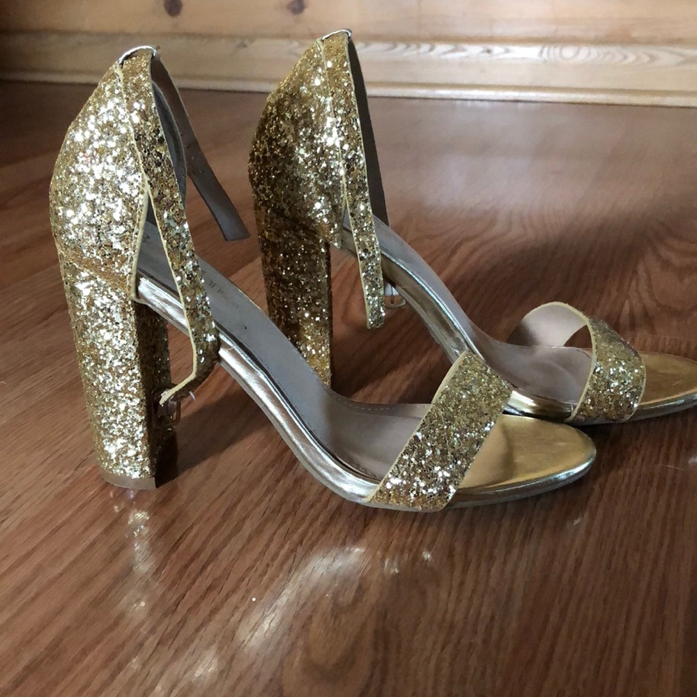 Glittery heels
